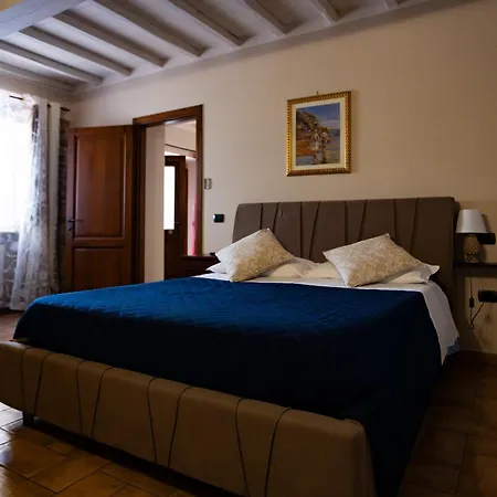 La Tenuta Dei Fiori *